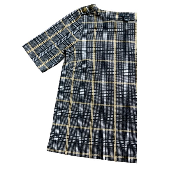 RW&Co Woven Plaid Blouse With Military Shoulder Detail & Crop Sleeves Grey Sz XS - Picture 5 of 9